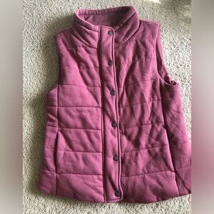 Women's Beceel Soft Maroon Quilted Vest Zip & Snap Close Pockets 90’s Vibes